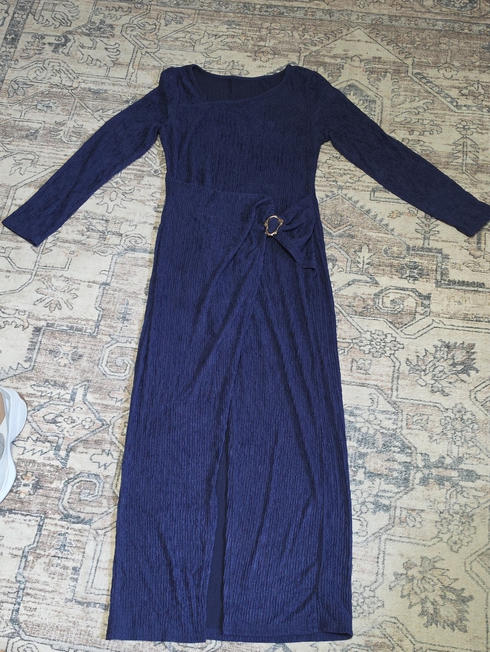 New Never Worn Womens Size XL Navy Long Sleeve Slit Maxi Dress